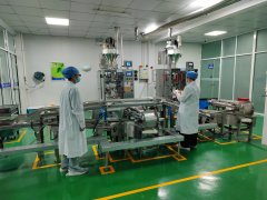 <strong>原料供应商严酷审</strong>